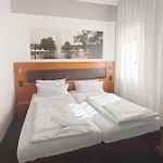 מלון Garner - Zuffenhausen By Ihg