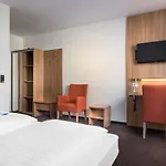 מלון Garner - Zuffenhausen By Ihg