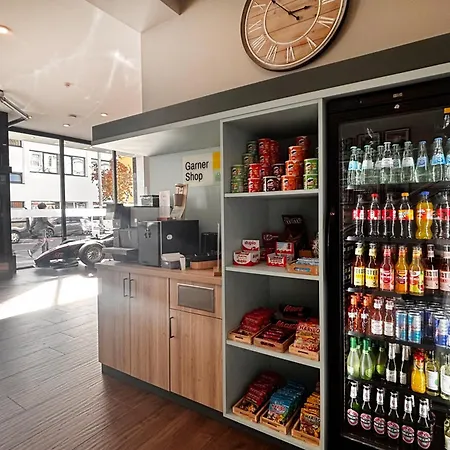 מלון Garner - Zuffenhausen By Ihg שטוטגרט