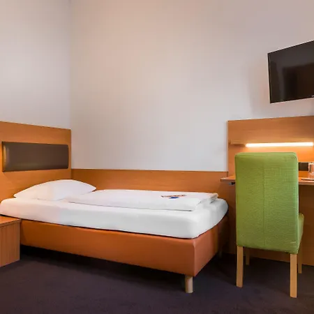 Garner - Zuffenhausen By Ihg 3* Stuttgart