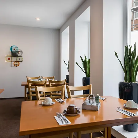 Hotel Garner - Zuffenhausen By Ihg 3*