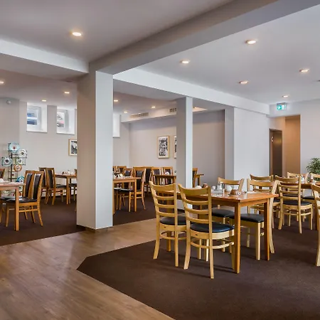 Garner - Zuffenhausen By Ihg 3*