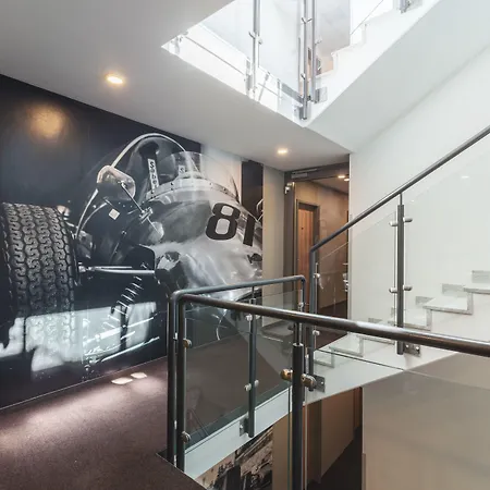 Garner - Zuffenhausen By Ihg 3*