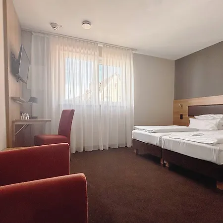 Garner - Zuffenhausen By Ihg 3*