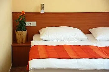 Novum Bruy 3* Stuttgart