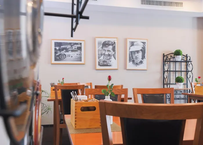 Hotel Garner - Zuffenhausen By Ihg 3*