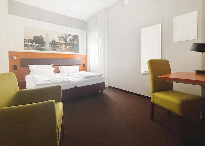 Garner - Zuffenhausen By Ihg Stuttgart