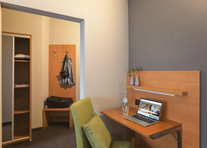 Garner - Zuffenhausen By Ihg Stuttgart