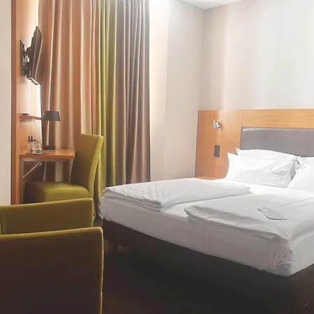 Garner - Zuffenhausen By Ihg Stuttgart