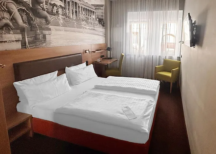 Garner - Zuffenhausen By Ihg 3* Στουτγκάρδη