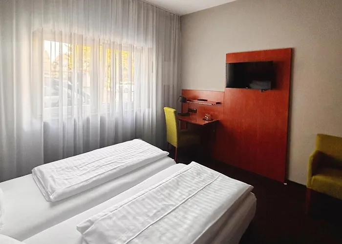 Garner - Zuffenhausen By Ihg